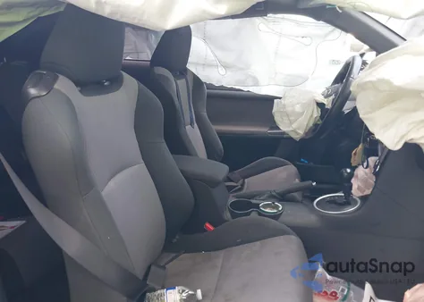 2015 Scion Tc из США, поврежденный, VIN JTKJF5C79FJ000129